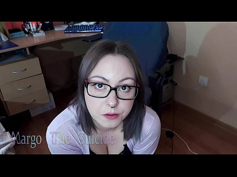 ❤️ Intombazana eSexy eneeglasi ifunxa iDildo nzulu kwiKhamera kwi-xh.pornpk.ru ❤