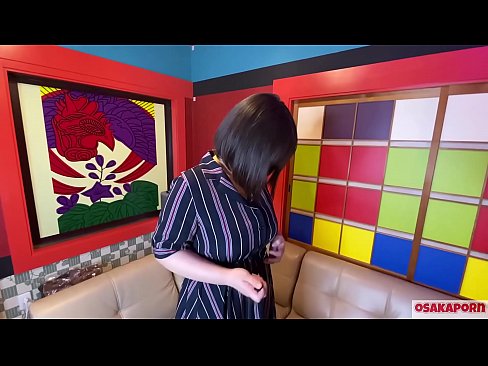 ❤️ I-Cutie yaseJapan enamabele amakhulu iphulula amaphambili ngeethoyi zesondo kwaye ine-orgasm. Uthetha kudliwano-ndlebe malunga namava akhe okuhlamba. Amabele amakhulu kunye nentshontsho elinoboya lincwina phezulu. Osakaporn kwi-xh.pornpk.ru ❤